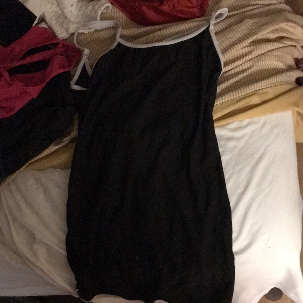 Brand: fashion nova size: medium color: black and white
